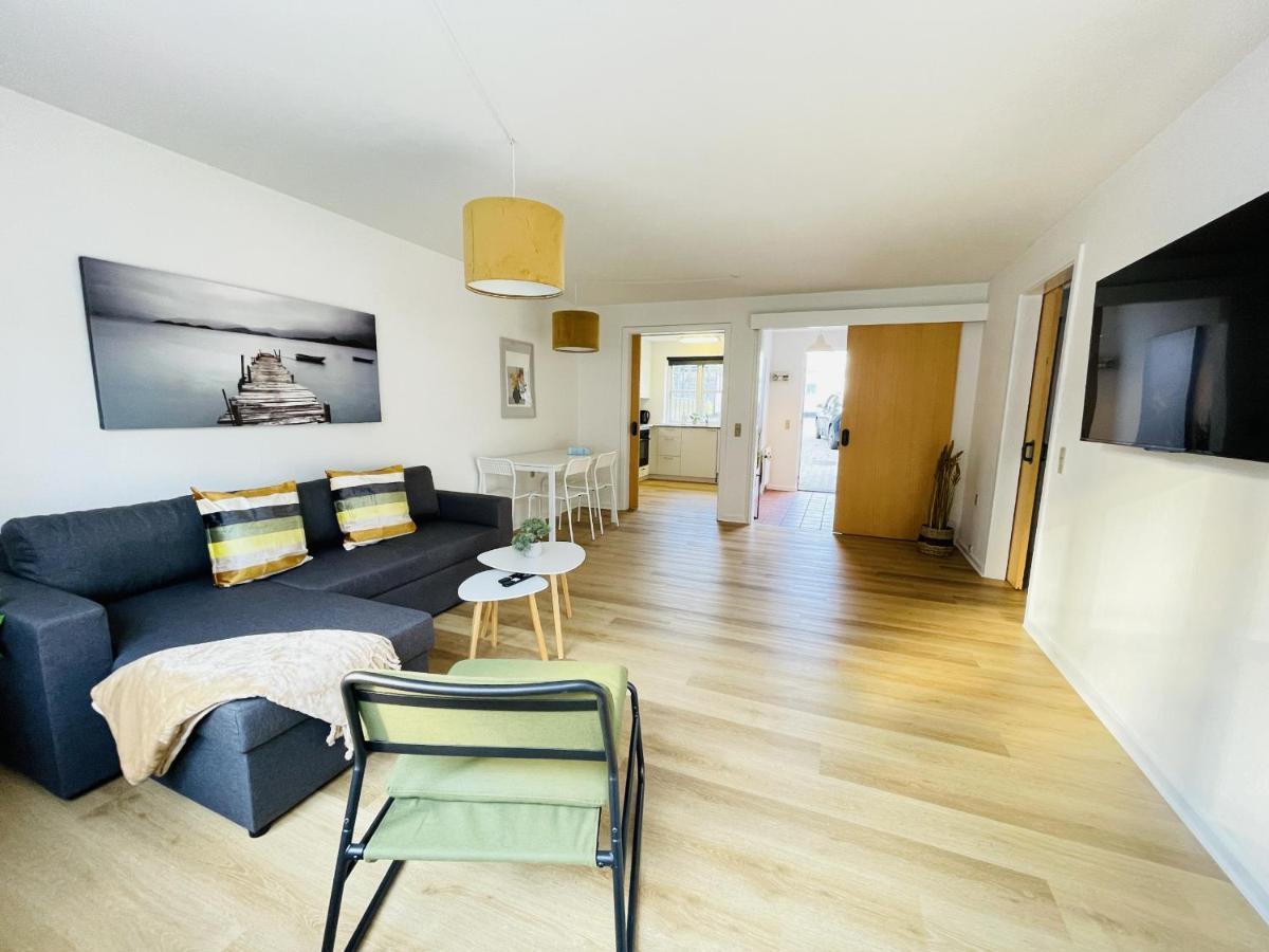 Aday - Central Terrace Apartment In Hjorring Bagian luar foto